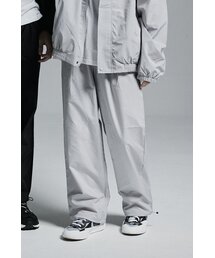 APOSTROPHE COMMA（アポストロフィコンマ）の「ストリングナイロンワイドパンツ（グレー）（スウェットパンツ）」