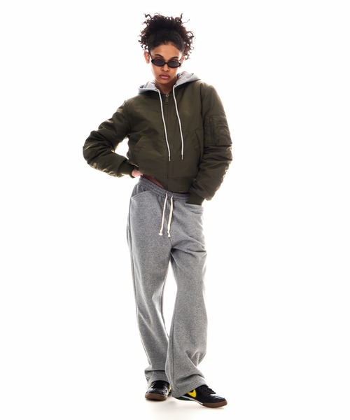 BEEDEN(ビーデン)の「OVER HOODED NYLON MA-1(MA-1・レディース・レッド/カーキ・FREE)」の8枚目の写真