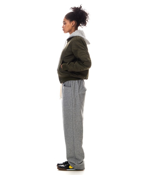 BEEDEN(ビーデン)の「OVER HOODED NYLON MA-1(MA-1・レディース・レッド/カーキ・FREE)」の20枚目の写真