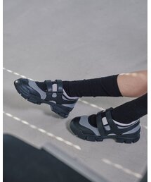 シロ ベルクロスニーカー - グレー