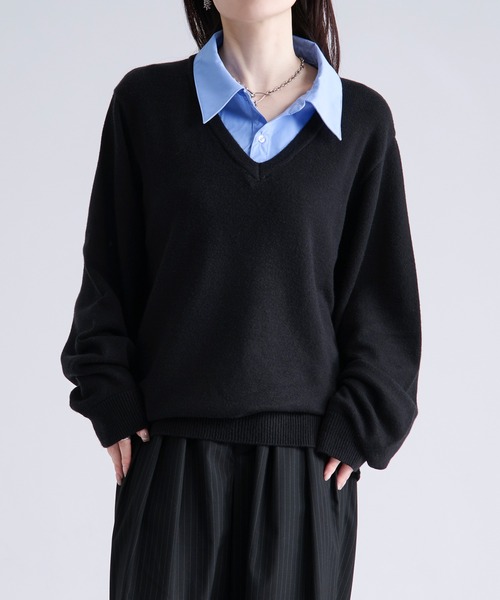 Ellno Loset(エルノロゼット)の「シャツレイヤードフウVニット(ニット/セーター・メンズ・ブラック/チャコール・SMALL/MEDIUM/LARGE)」の14枚目の写真