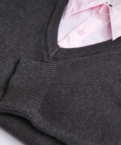 Ellno Loset(エルノロゼット)の「シャツレイヤードフウVニット(ニット/セーター・メンズ・ブラック/チャコール・SMALL/MEDIUM/LARGE)」の5枚目の写真