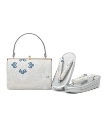 SOUBIEN（ソウビエン）の「帯生地を使用した豪華な草履バッグセット（和装小物）」