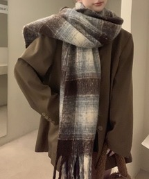 2ly2（トゥーリートゥー）の「ふんわり配色チェック・あったか大判マフラー（マフラー）」