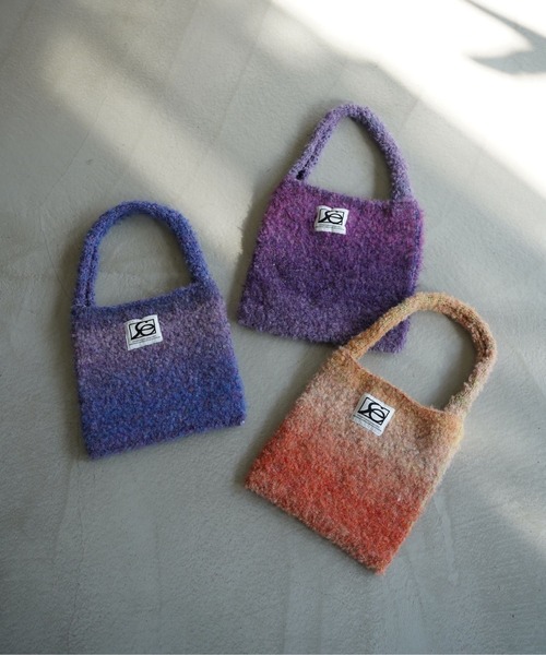 SANSeLF(サンセルフ)の「【SANSeLF】 モコモコグラデーションバッグ saa25a230(ハンドバッグ・レディース・オレンジ/ブルー・FREE)」の11枚目の写真