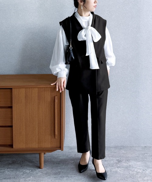 reca（レカ）の「ノーカラーベスト×テーパードパンツ2点セット（スーツセット・レディース・ブラック/ベージュ/グレー・M/S/XL/L）」の6枚目の写真