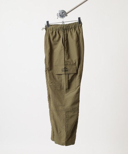 OUTDOOR PRODUCTS(アウトドアプロダクツ)の「UV撥水パラシュートカーゴパンツ(カーゴパンツ・レディース・ブラック/ライトカーキ/グレイッシュベージュ/チャコール・M/L/LL/3L)」の10枚目の写真