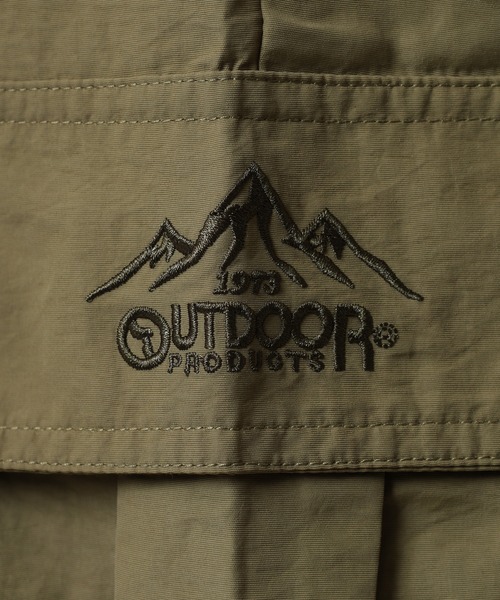 OUTDOOR PRODUCTS(アウトドアプロダクツ)の「UV撥水パラシュートカーゴパンツ(カーゴパンツ・レディース・ブラック/ライトカーキ/グレイッシュベージュ/チャコール・M/L/LL/3L)」の12枚目の写真