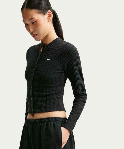 NIKE（ナイキ）の「ナイキ スポーツウェア チル ニット ウィメンズ スリム ワイドリブ カーディガン / Nike Sportswear Chill Knit Women's Slim Wide-Ribbed Cardigan IF0235-010 Black（カーディガン/ボレロ・レディース・ブラック・XL/L/XS/S/M）」の17枚目の写真