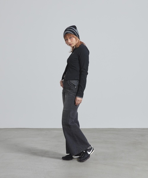 NIKE（ナイキ）の「ナイキ スポーツウェア チル ニット ウィメンズ スリム ワイドリブ カーディガン / Nike Sportswear Chill Knit Women's Slim Wide-Ribbed Cardigan IF0235-010 Black（カーディガン/ボレロ・レディース・ブラック・XL/L/XS/S/M）」の4枚目の写真