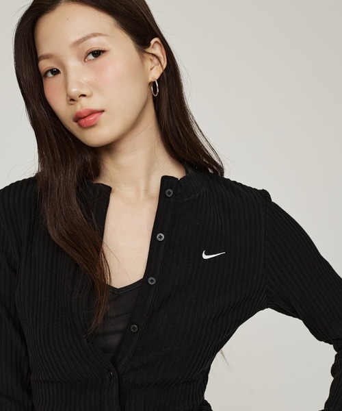 NIKE（ナイキ）の「ナイキ スポーツウェア チル ニット ウィメンズ スリム ワイドリブ カーディガン / Nike Sportswear Chill Knit Women's Slim Wide-Ribbed Cardigan IF0235-010 Black（カーディガン/ボレロ・レディース・ブラック・XL/L/XS/S/M）」の12枚目の写真