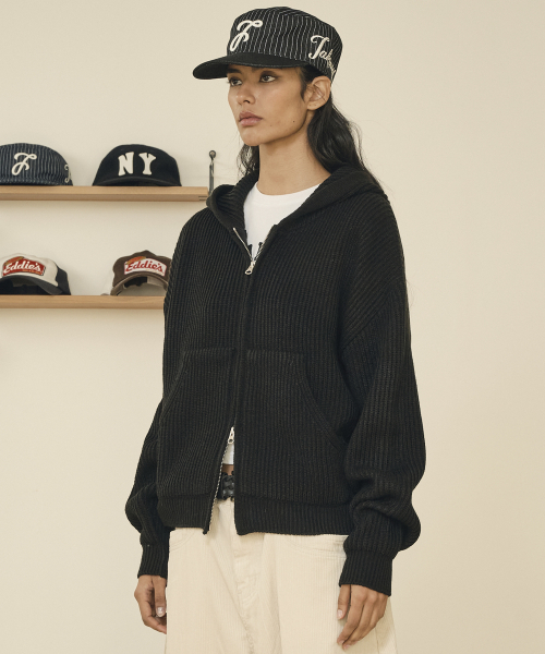 TAKEASY(テイクイージー)の「ウールクロップニットフード集業(ブラック)(ニット/セーター・メンズ・その他・LARGE/MEDIUM/SMALL)」の3枚目の写真