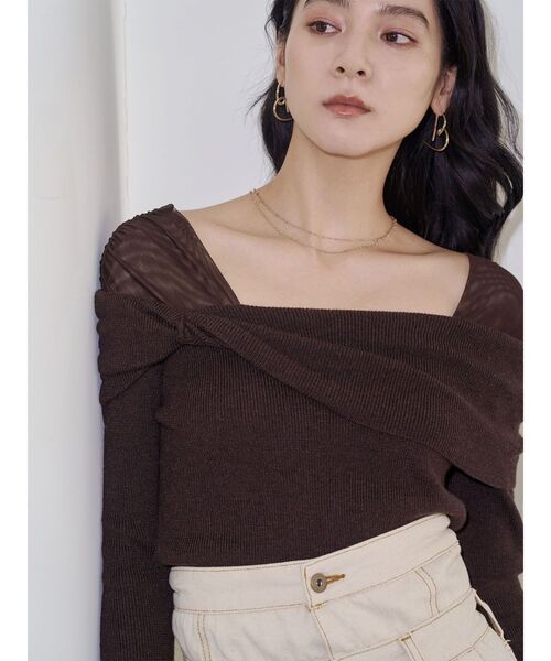 LAGUNAMOON(ラグナムーン)の「チュールコンビオフショルニットプルオーバー(ニット/セーター・レディース・アイボリー/ブラック/ブラウン・FREE)」の7枚目の写真