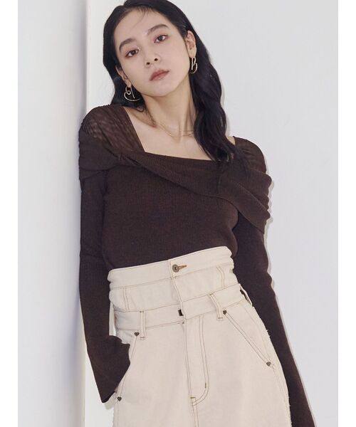 LAGUNAMOON(ラグナムーン)の「チュールコンビオフショルニットプルオーバー(ニット/セーター・レディース・アイボリー/ブラック/ブラウン・FREE)」の8枚目の写真