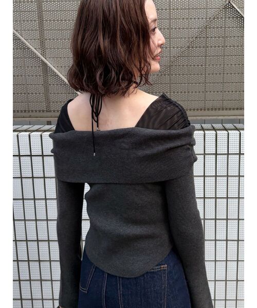 LAGUNAMOON(ラグナムーン)の「チュールコンビオフショルニットプルオーバー(ニット/セーター・レディース・アイボリー/ブラック/ブラウン・FREE)」の22枚目の写真