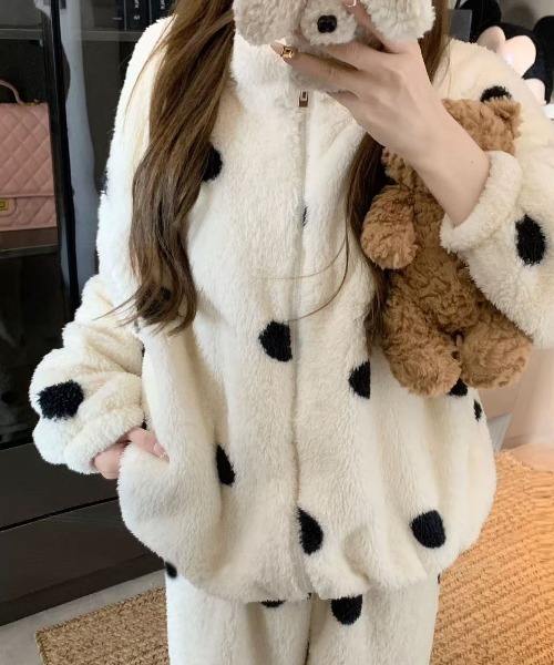 WEGO（ウィゴー）の「WEGO/ドット柄もこもこジップルームウェア上下セット（ルームウェア/パジャマ・レディース・その他1・LARGE/MEDIUM）」の12枚目の写真