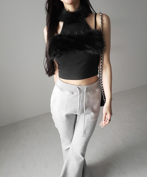 me+em select(ミームセレクト)の「【 3color 】ファードッキングストラップトップス / fur docking strap tops(その他トップス・レディース・ピンク/ブラック/ホワイト・FREE)」の10枚目の写真