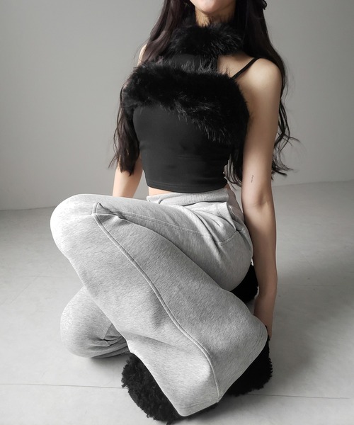 me+em select(ミームセレクト)の「【 3color 】ファードッキングストラップトップス / fur docking strap tops(その他トップス・レディース・ピンク/ブラック/ホワイト・FREE)」の12枚目の写真