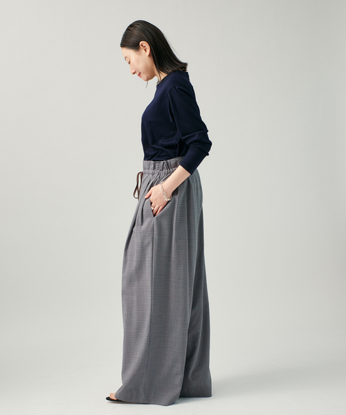 VERMEIL par iena(ヴェルメイユパーイエナ)の「WOOL JERSEY クルーネックロングスリーブプルオーバー(Tシャツ/カットソー・レディース・ネイビー/ボルドー/ブラウン・FREE)」の9枚目の写真