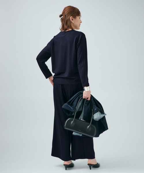 VERMEIL par iena(ヴェルメイユパーイエナ)の「WOOL JERSEY クルーネックロングスリーブプルオーバー(Tシャツ/カットソー・レディース・ネイビー/ボルドー/ブラウン・FREE)」の13枚目の写真