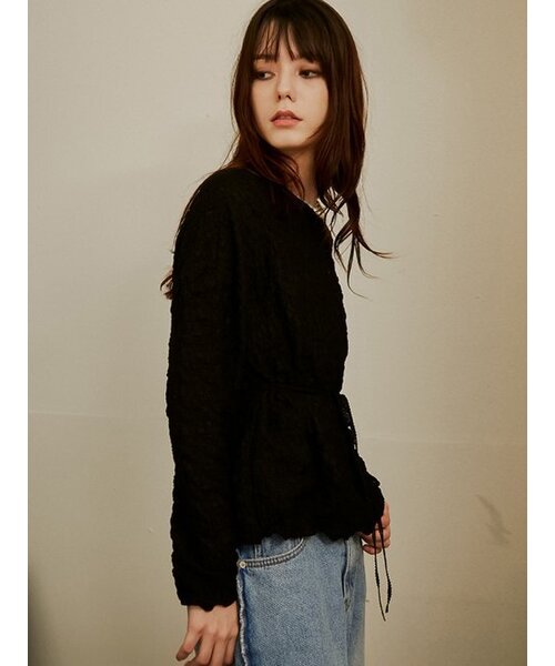 Sorry,Too Much Love(ソーリートゥーマッチラブ)の「Seine Pleats Drop Shoulder Top_Black(シャツ/ブラウス・レディース・その他・FREE)」の4枚目の写真