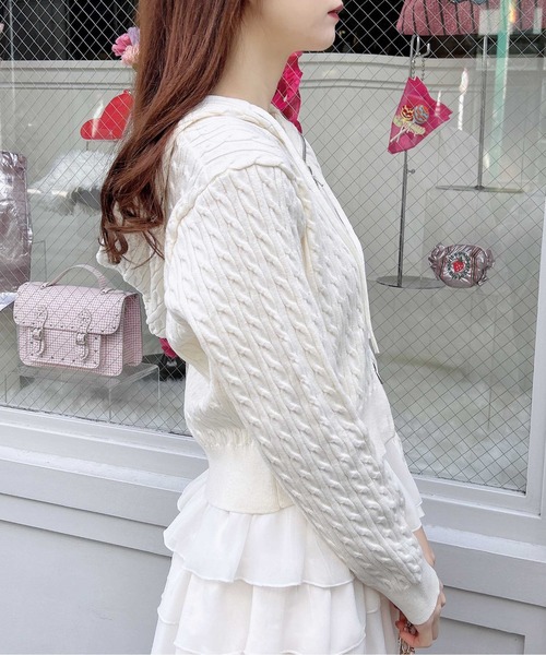 INGNI（イング）の「プレート付ケーブルニットパーカー（パーカー・レディース・グレー/アイボリー/ネイビー/ピンク・M）」の13枚目の写真