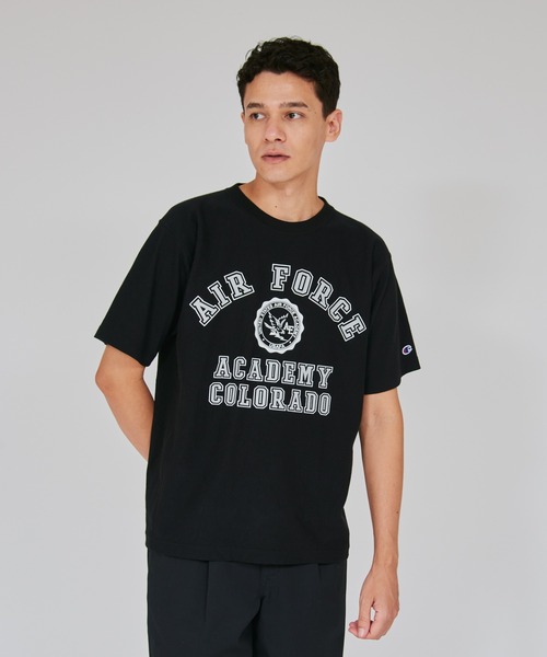 Champion(チャンピオン)の「【Champion/チャンピオン】メンズ リバースウィーブ(R) ショートスリーブTシャツ(Tシャツ/カットソー・メンズ・ブラック/ネイビー/グレー系その他2/ホワイト×ネイビー/グレー系その他7/ホワイト×イエロー・X-LARGE/LARGE/MEDIUM)」の1枚目の写真