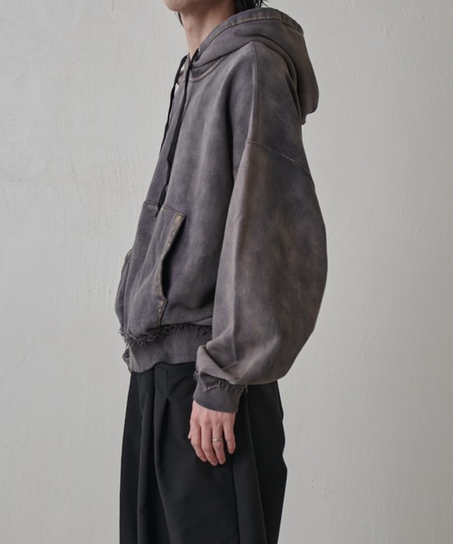 Lui's(ルイス)の「GOATボリュームパーカー(パーカー・メンズ・グレー/ブラック・S/M)」の10枚目の写真