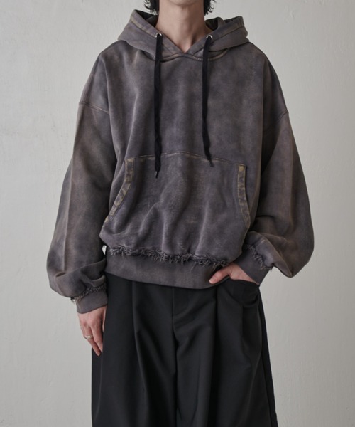 Lui's(ルイス)の「GOATボリュームパーカー(パーカー・メンズ・グレー/ブラック・S/M)」の7枚目の写真