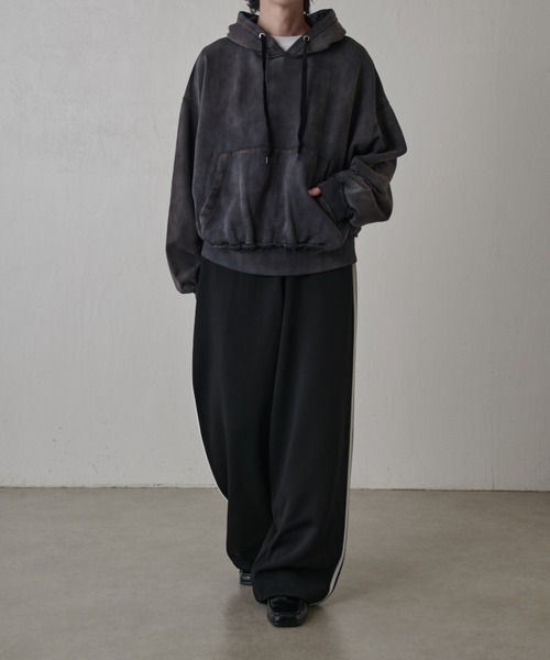 Lui's(ルイス)の「GOATボリュームパーカー(パーカー・メンズ・グレー/ブラック・S/M)」の21枚目の写真