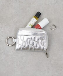 シルバー キルティング Bロゴ 二つ折り財布 BI-FOLD ZIP カウレザー二つ折りウォレット｜シルバー｜ウィメンズ｜DIESEL