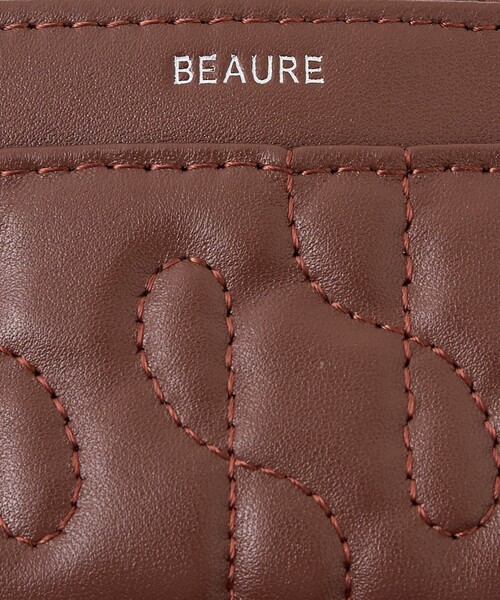 Beau're(ヴュレ)の「【WEB限定】【Beau're/ヴュレ】キルティング レザーフラグメントケース(財布・レディース・シルバー/ダークグリーン/ブラック/ブラウン・フリー)」の10枚目の写真