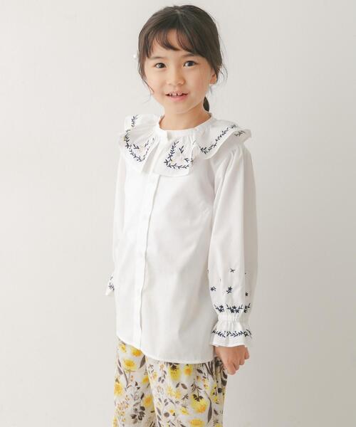 URBAN RESEARCH DOORS(アーバンリサーチドアーズ)の「『150サイズあり』フリルカラー刺繍ブラウス(KIDS)(シャツ/ブラウス・キッズ・オフホワイト/ブルー・150/135/120)」の3枚目の写真