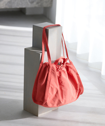 HVISK（ヴィスク）の「HVISK/ヴィスク Sage Medium BAG バッグ（ショルダーバッグ）」