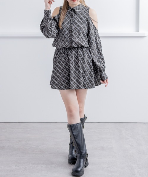 clear（クリア）の「肩あきビジューチェックシャツミニワンピース[大人 フェミニン]（ワンピース・レディース・ネイビー/ブラック/ベージュ・F）」の11枚目の写真