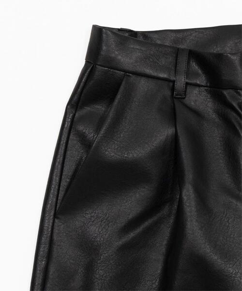 LUCY(ルーシー)の「LUCY/【26年春新作】PUタックワイドトラウザー(その他パンツ・メンズ・ブラック・LARGE/MEDIUM)」の17枚目の写真