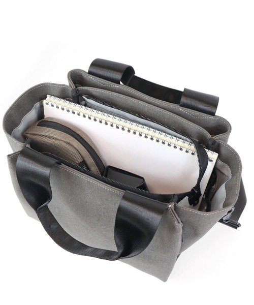 Un coeur（アンクール）の「【Un coeur/アンクール】2WAY SQUARE TOTE / ツーウェイ スクエア トート　TORO2 / K905079（トートバッグ・レディース・ネイビー/ブラック・FREE）」の6枚目の写真