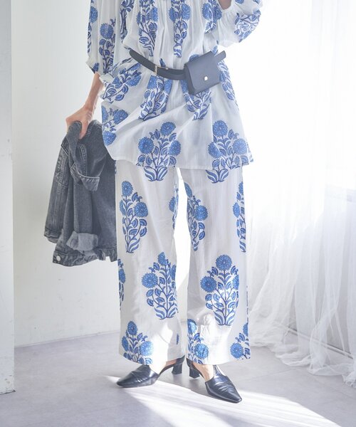 Remind me and forever(リマインドミーアンドフォーエバー)の「【nane】【India Series】フラワー柄イージーパンツ(その他パンツ・レディース・イエロー/ブルー・FREE)」の11枚目の写真