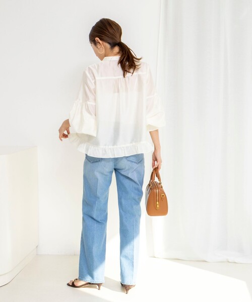NOLLEY’S(ノーリーズ)の「ウォッシャブルシアー裾フリルブラウス(シャツ/ブラウス・レディース・ネイビー/オフホワイト・38)」の6枚目の写真