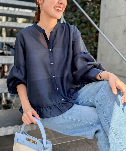 NOLLEY’S(ノーリーズ)の「ウォッシャブルシアー裾フリルブラウス(シャツ/ブラウス・レディース・ネイビー/オフホワイト・38)」の16枚目の写真