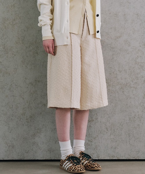 LE CIEL BLEU(ルシェルブルー)の「ツイードバミューダショーツ / Tweed Bermuda Shorts(その他パンツ・レディース・ブラック/アイボリー・34/36/38)」の5枚目の写真