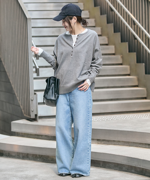 JOURNAL STANDARD(ジャーナルスタンダード)の「コットンシルクミックス2WAYヘンリー(ニット/セーター・レディース・グレー/ネイビー・FREE)」の3枚目の写真