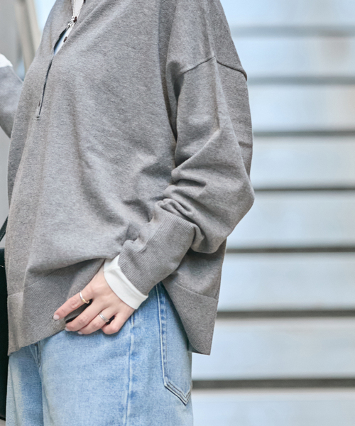 JOURNAL STANDARD(ジャーナルスタンダード)の「コットンシルクミックス2WAYヘンリー(ニット/セーター・レディース・グレー/ネイビー・FREE)」の11枚目の写真