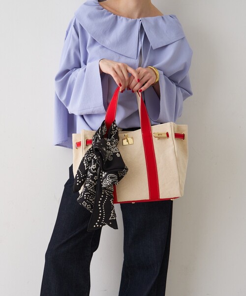 Rouge vif（ルージュヴィフ）の「【manipuri/マニプリ】カレイドバンダナシルクスカーフ 88×88 日本製（バンダナ/スカーフ・レディース・ブラック・フリー）」の4枚目の写真