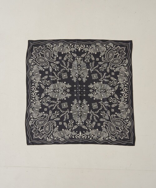 Rouge vif（ルージュヴィフ）の「【manipuri/マニプリ】カレイドバンダナシルクスカーフ 88×88 日本製（バンダナ/スカーフ・レディース・ブラック・フリー）」の7枚目の写真