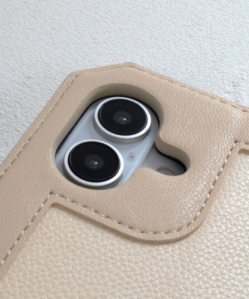 MERCURYDUO（マーキュリーデュオ）の「iPhone17 ケース iPhone16 iPhone15 iPhone14 iPhone13 マーキュリーデュオ 「アングルカット手帳ケース」（スマホケース/カバー・レディース・アイボリー/ブラック・iPhone 17/iPhone 16/iPhone 13/14/15）」の5枚目の写真