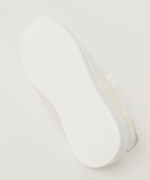 GLOBAL WORK（グローバルワーク）の「レースアップコートスニーカー/636186（スニーカー・レディース・ゴールド/ブラック/シルバー・MEDIUM/LARGE）」の7枚目の写真