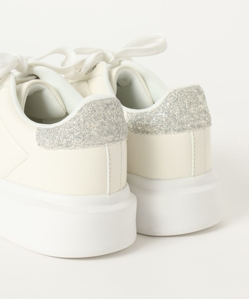 GLOBAL WORK（グローバルワーク）の「レースアップコートスニーカー/636186（スニーカー・レディース・ゴールド/ブラック/シルバー・MEDIUM/LARGE）」の10枚目の写真