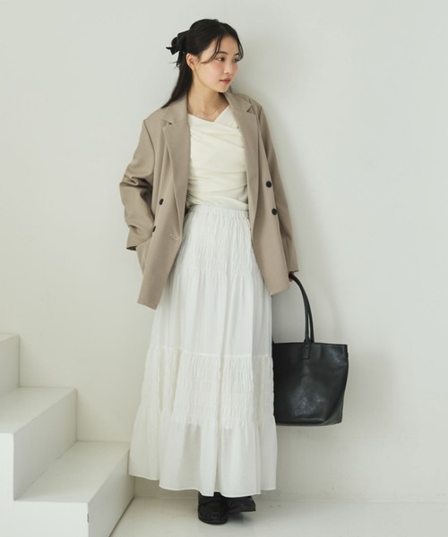 archives（アルシーヴ）の「【ＯＮかわ】クロスタックドレープオフショルカットＴＯＰＳ（Tシャツ/カットソー・レディース・グリーン/ブルー/ブラック/アイボリー・MEDIUM）」の10枚目の写真