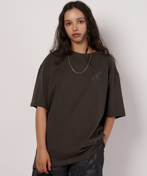 FIRST DOWN(ファーストダウン)の「グラフィック スリーブTシャツ #5(Tシャツ/カットソー・メンズ・ホワイト/チャコールグレー・M/L/XL)」の10枚目の写真